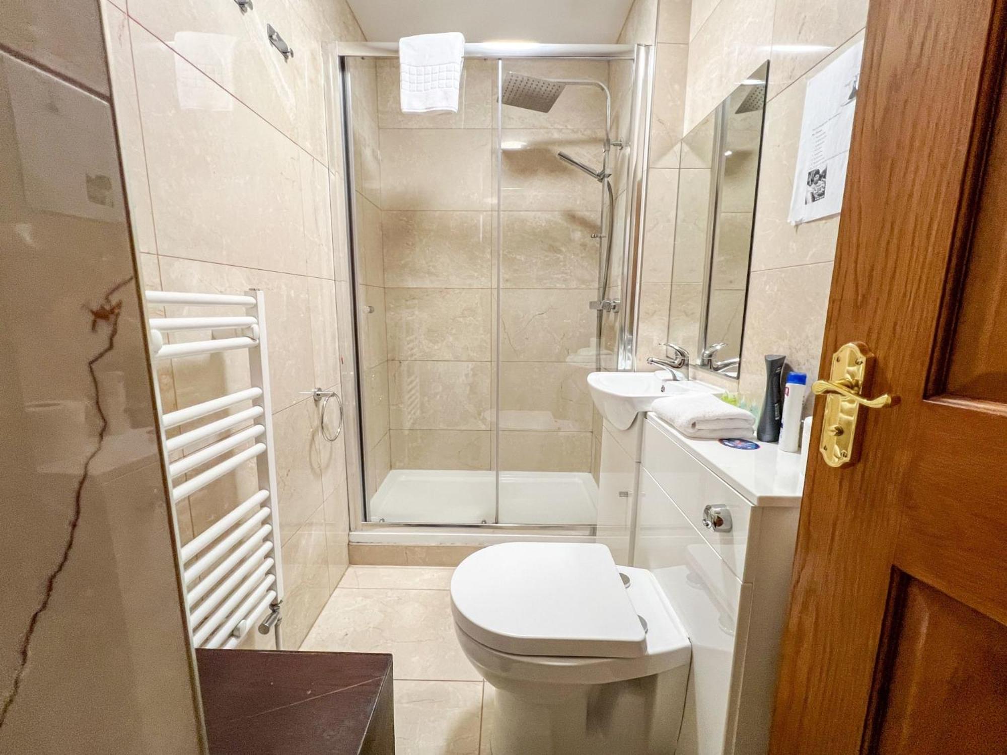 Charming 2Bed Apartment In The Heart Of Édimbourg Extérieur photo